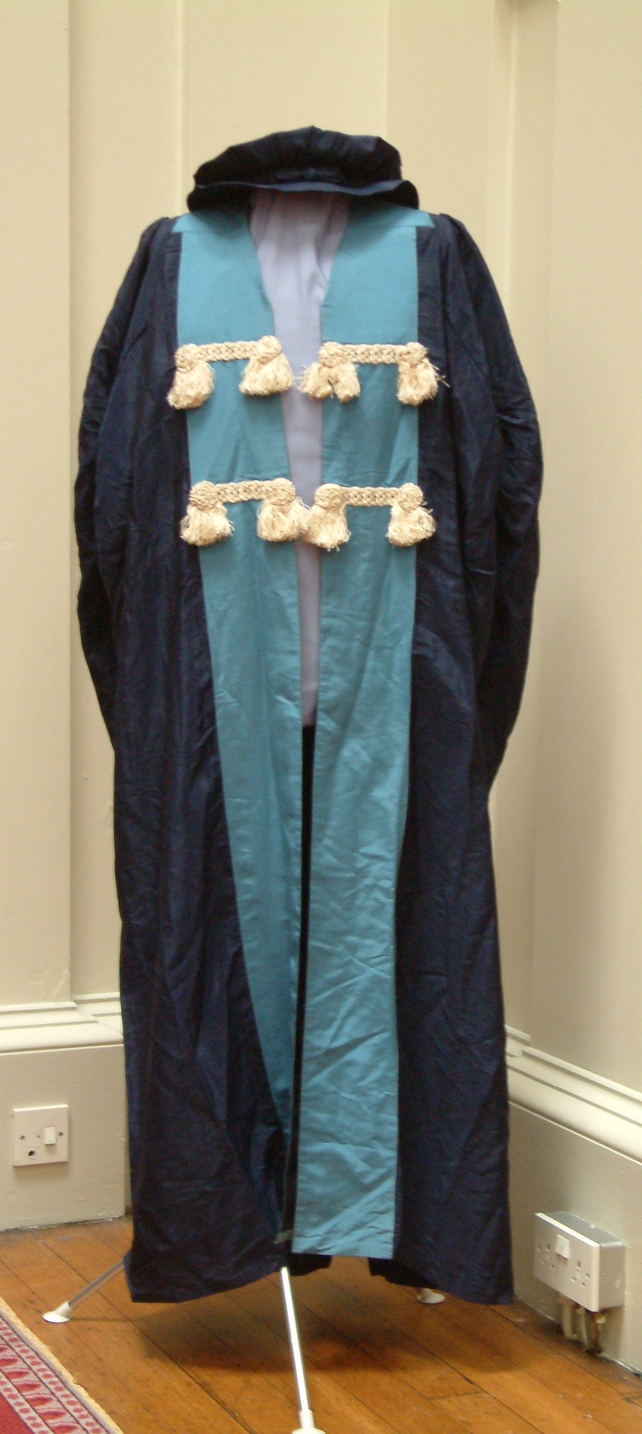 Joseph Bell's RCSEd Gown